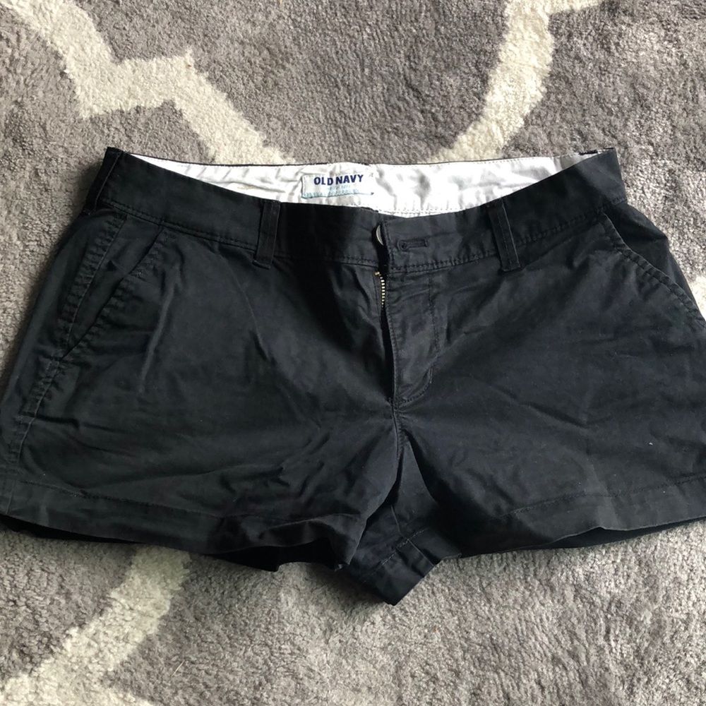 Old navy black shorts